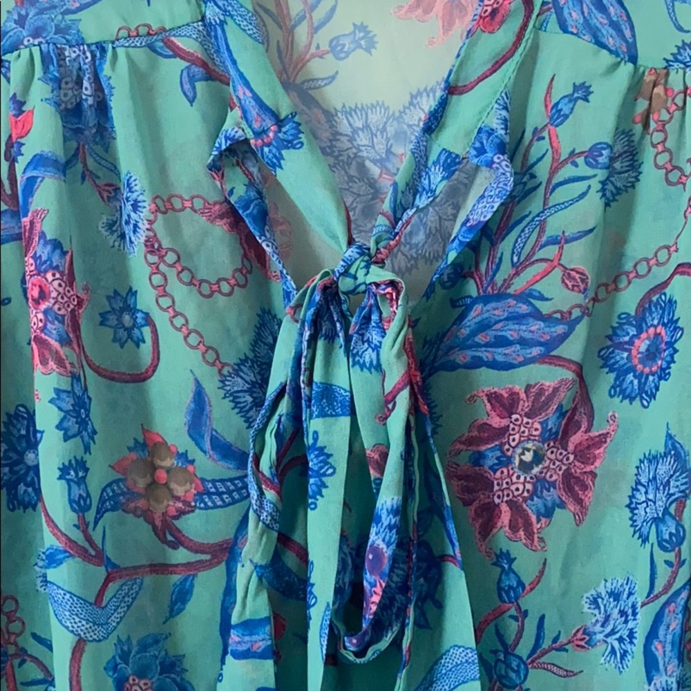 3/4 Length Blouse - Picture 2 of 5